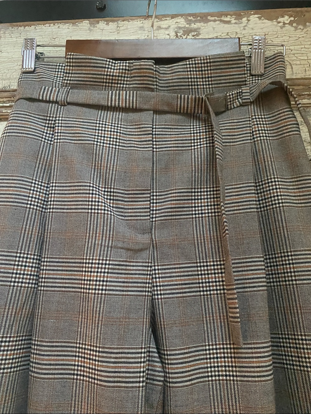 Zara Paper Bag Plaid Pants in Brown Neutral Multi Colors, Size L
